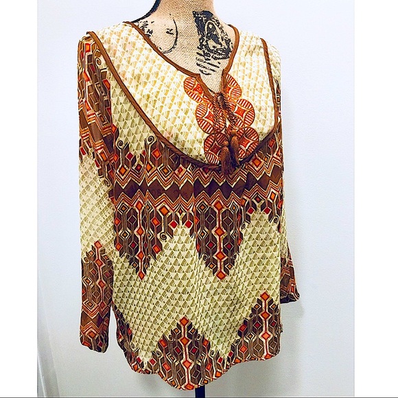 Beautiful Boho Style Blouse - Picture 2 of 6